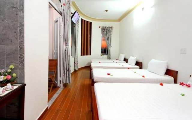 Center Homestay - photo 5