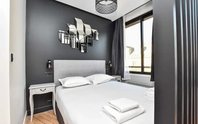 Chic Studio w/ Jacuzzi - 2P - Near Palais Garnier - photo 3