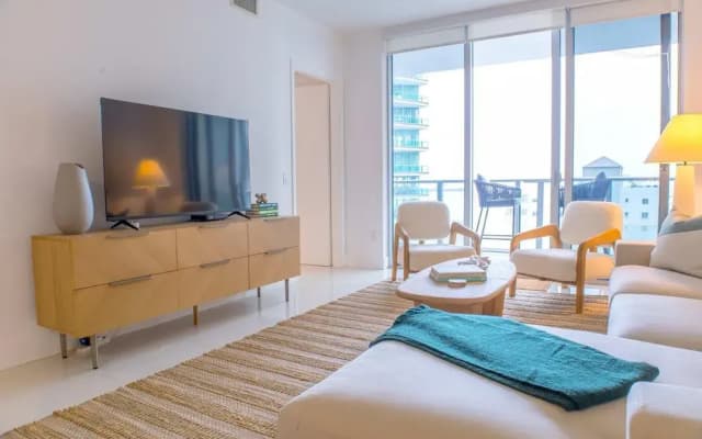 Brickell House Dreams - Luxury Stay and Amenities - photo 5