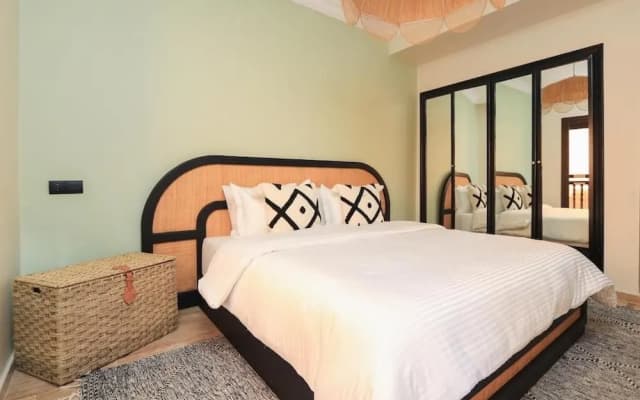 Elegant 2 bedroom apartment - photo 2