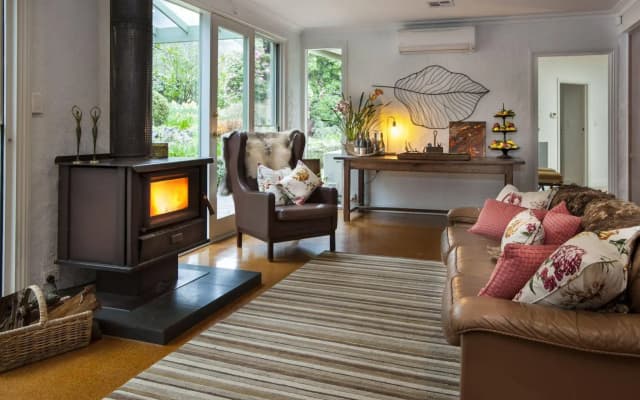 Beechmont Garden Retreat - photo 2