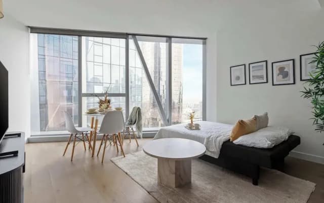 A Lux 2BR Apt Right Opposite Southern Cross - photo 5