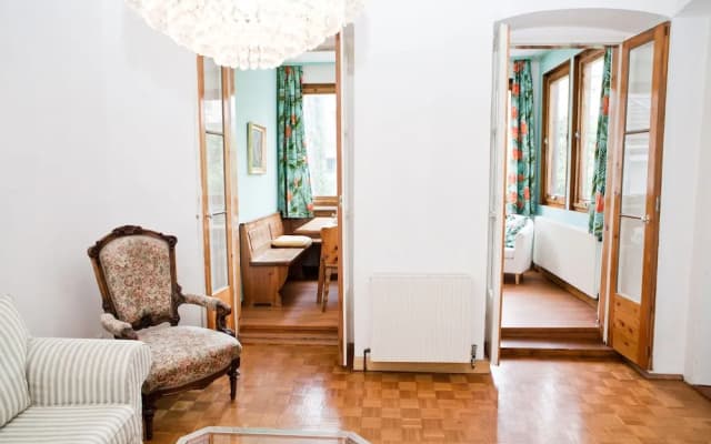Marthas Veranda Apartment - photo 3