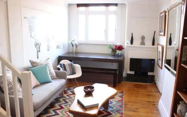 Delightful 3 Bedroom Apartment near Chapel Street in St Kilda - photo 2