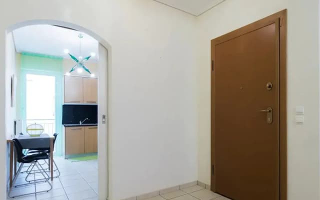 Spacious 2 Bedroom Apartment In Thessio - photo 2
