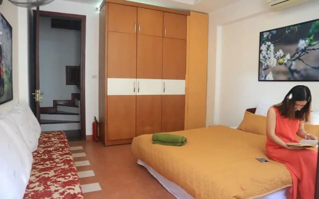 Cozy Arty Homestay - photo 4