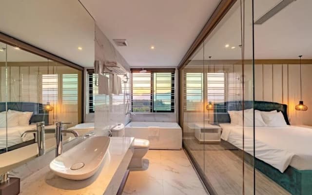 Lupin Boutique Hotel by OYO Rooms - photo 4