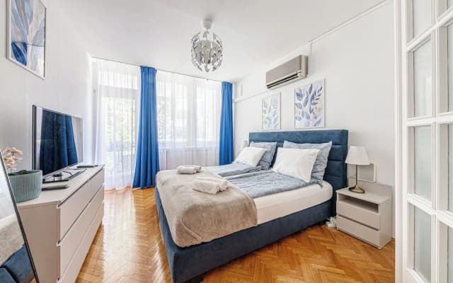 The Palazzo Danube- Buda Prime Location W. Balcony - photo 3