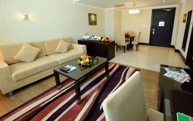 Holiday Villa Hotel And Residence City Centre Doha - photo 4