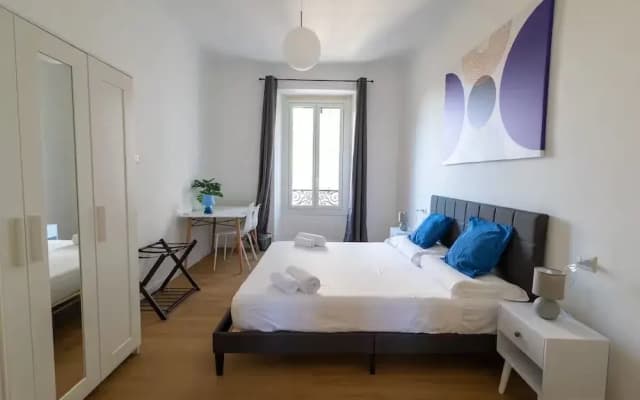 [Modern] 2BR/2BA • Metro Access • 12min Duomo - photo 2
