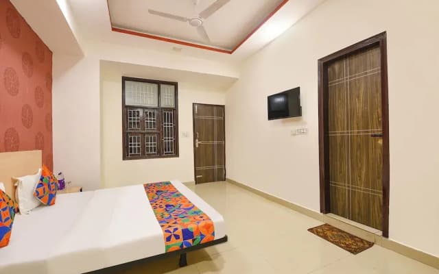 Fabhotel Blue Stone - photo 4
