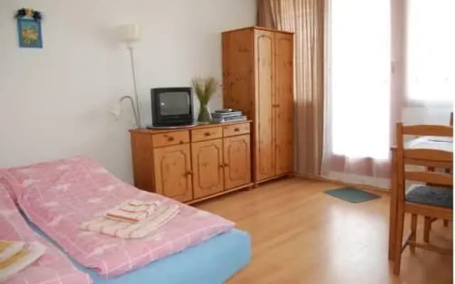 Bronson Apartman - photo 3