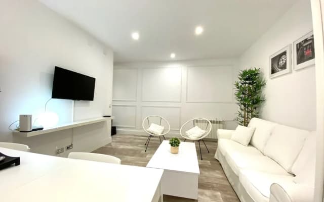 Chamberí Deluxe Apartment III - photo 2