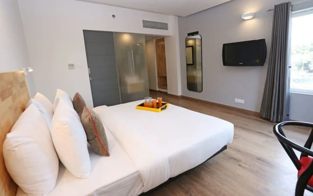 OYO Townhouse 015 Lajpat Nagar - photo 5
