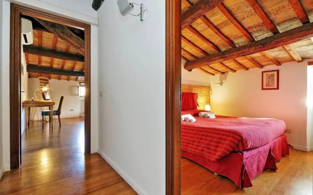 Piazza Mattei Elegant Apartment - photo 5