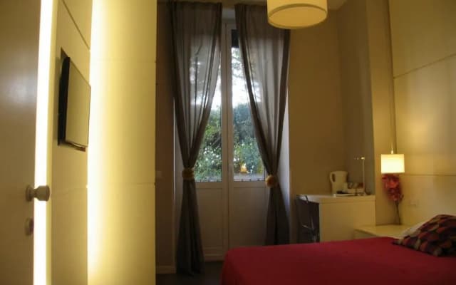 Guest House Piazza Bologna - photo 4