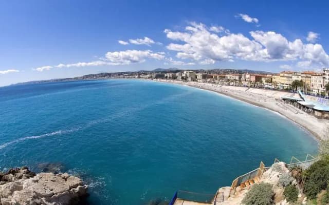 Duplex Comté de Nice - photo 3
