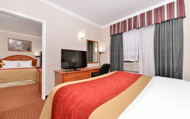 Heritage Hotel - photo 3