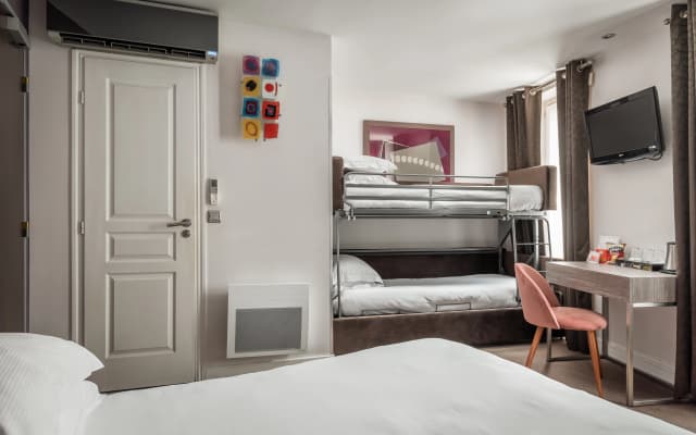 Hotel Arc de Triomphe - photo 3