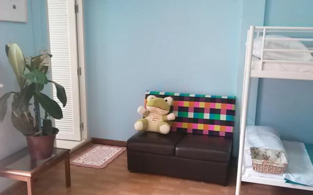 Honey House - photo 2
