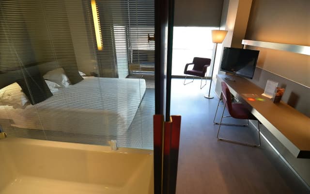Soho Hotel - photo 4