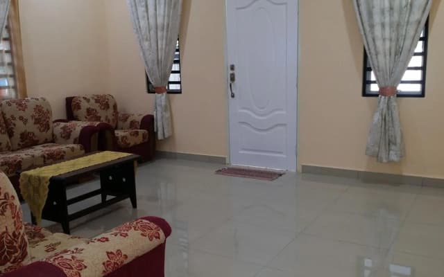 IsMa Lumut Homestay - photo 3