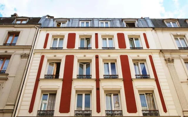 Hotel Avenir Jonquiere - photo 5