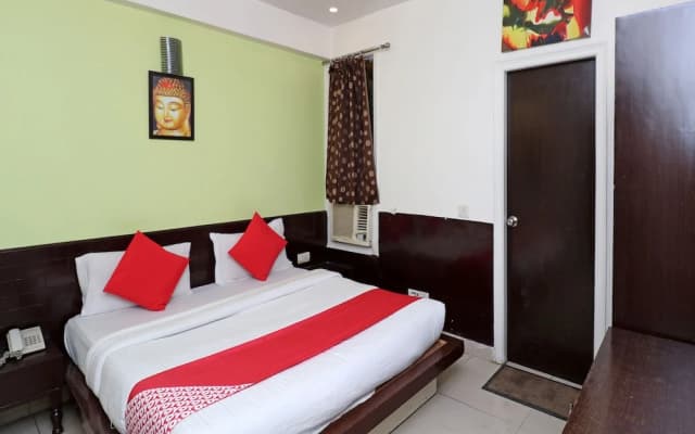 OYO 7344 My H Rooms - photo 3