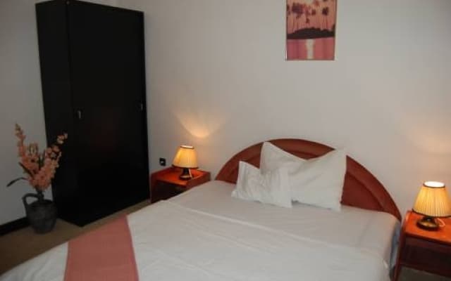 Czirky Panzi Hotel - photo 4