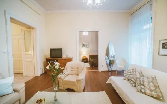 Hina Apartman - photo 2