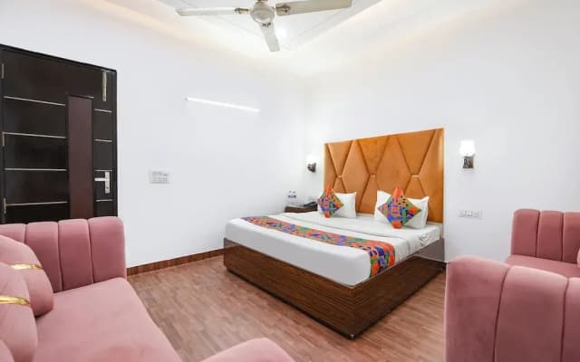Fabhotel Golden Key Inn - photo 4