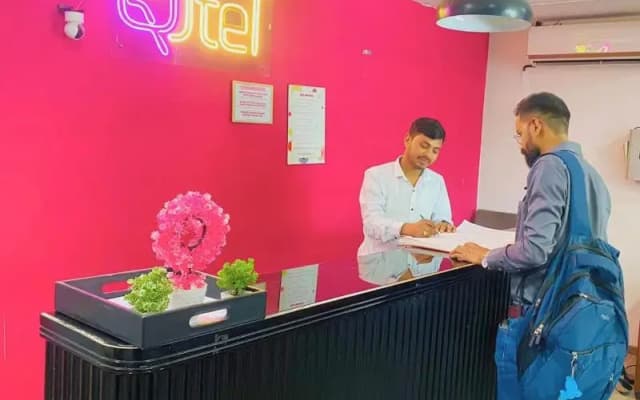 Qotel Chattarpur - photo 3
