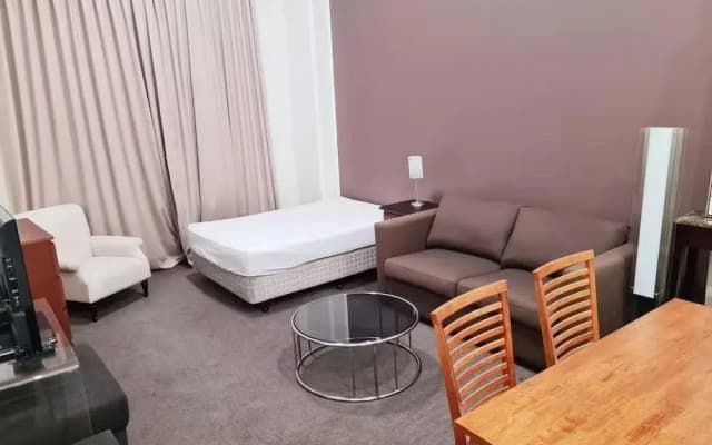 Darling Harbour Resort Style Apartment - photo 4
