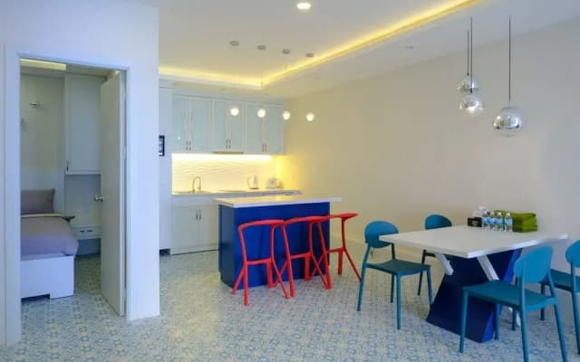 Sunrise Hon Chong Ocean View Apartment - photo 4