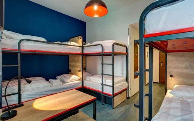 MEININGER Hotel Amsterdam Amstel - photo 3