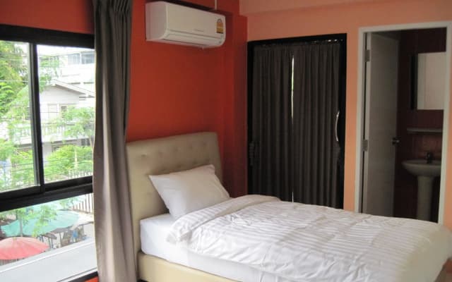 Donmuang Airport Modern Bangkok Hotel - photo 4