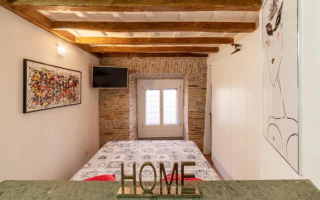 Largo di Torre Argentina Cozy Studio - photo 4