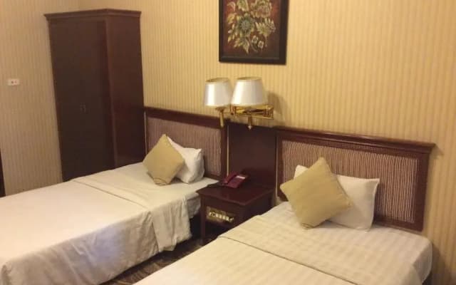 Pusan Hotel - photo 2