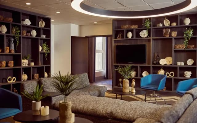 Van der Valk Hotel Paris CDG Airport - photo 2