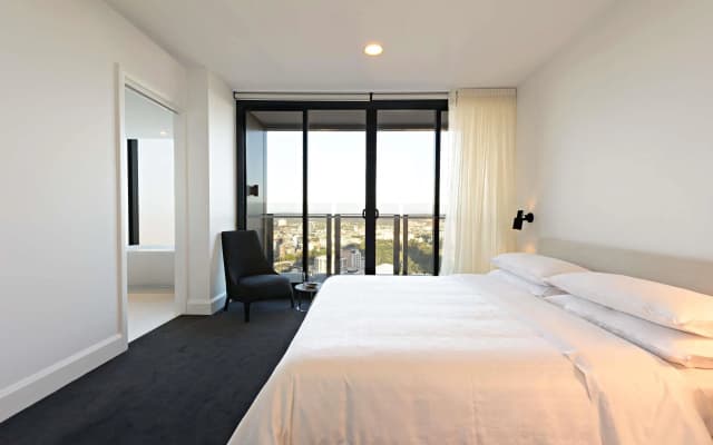 Sheraton Melbourne Hotel - photo 4
