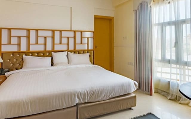 Al-Saif Grand Hotel - photo 3