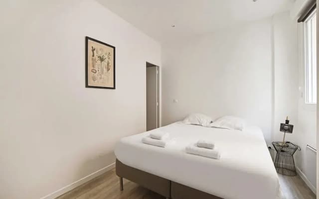 Magnificent Apartment - 2br/6p - Rochechouart - photo 3
