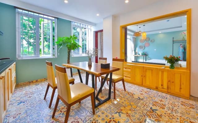 Lakeside House - Hanoi - photo 5