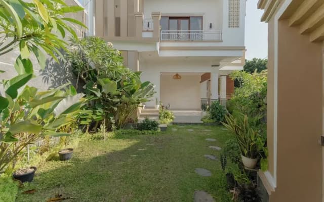 Hotel Anyar Teges - photo 3