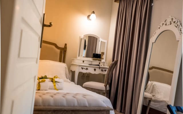 Kyria Boutique House - photo 4