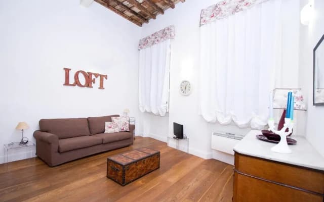 Charming Santa Croce Loft - photo 4