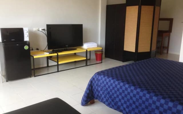 On Street Bed And Breakfast - photo 3