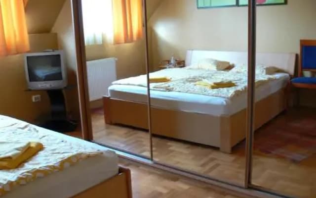 St. Michael Apartman - photo 3