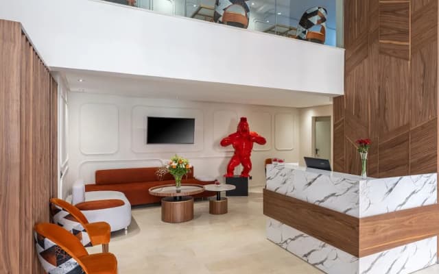 Swiss Continental Hotel - photo 2
