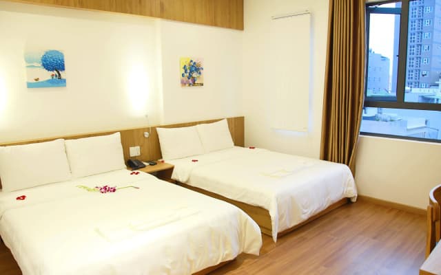 Nirvana Hotel - photo 3